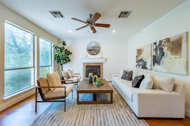 Photo - 7724 Yaupon Dr