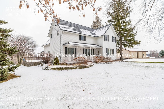 Photo - N502 Military Rd