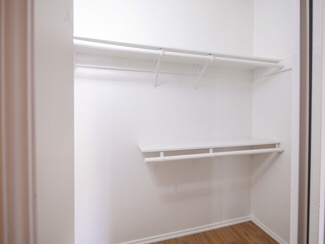 Photo - 6944-6954 Coldwater Canyon Ave