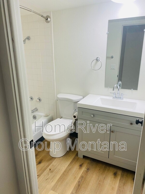 Photo - 707 SW Higgins Ave Unit Apt 107