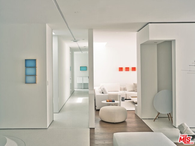 Photo - 510 Arkell Dr