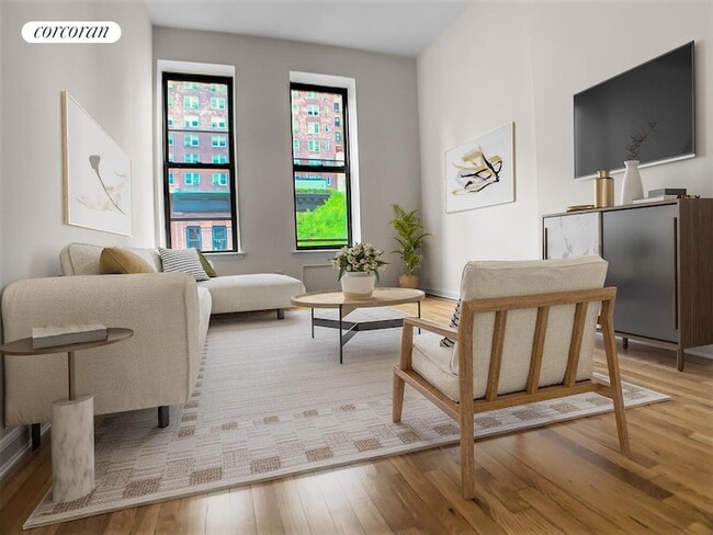Building Photo - 33 W 87th St