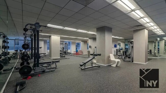 Photo - 102 W 27th St Unidad 26C