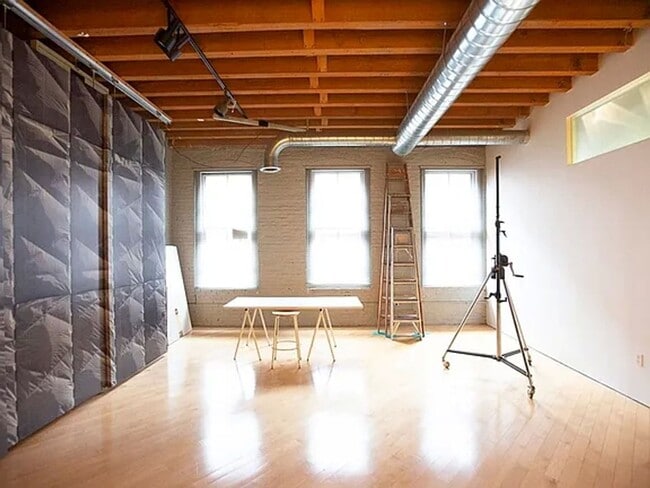 Photo - Beautifully 2-Bedroom Condo in Boston– $6,400.00/mo