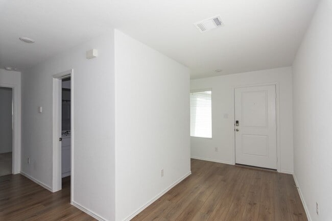 Photo - 544 Rancho Del Cielo Lp