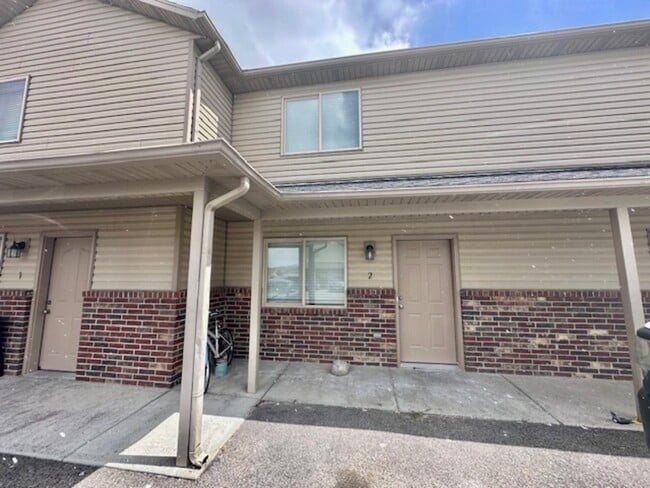 Photo - 2541 W 500 N Townhome