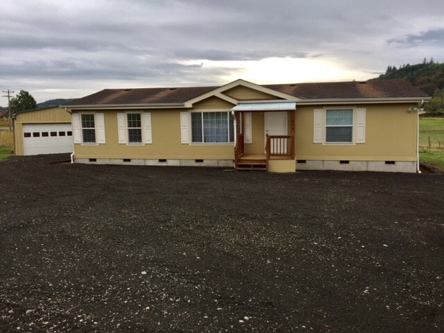 STATUS: PENDING APPLICATION- | R210B | $15... - STATUS: PENDING APPLICATION- | R210B | $15... House