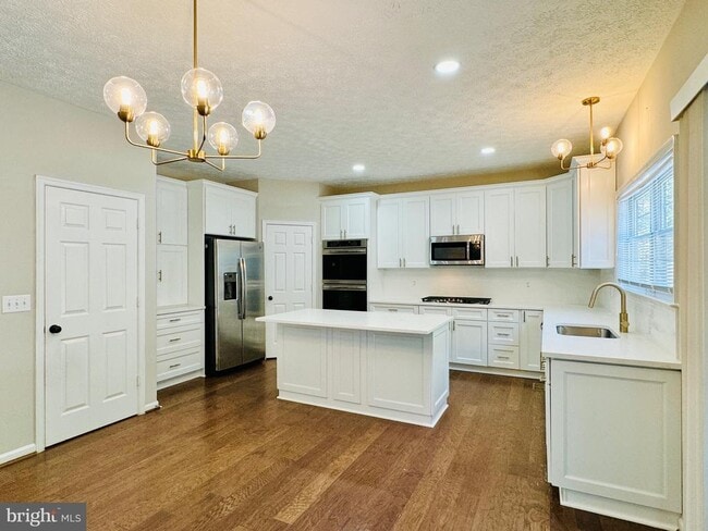 Building Photo - 52 Lightfoot Dr