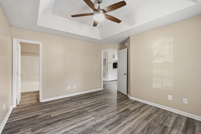 Sterling Pointe Apartments