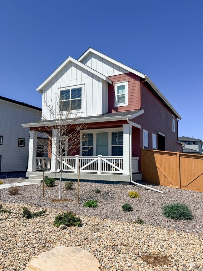 Photo - Like-New Single-Family Home in Bennett!