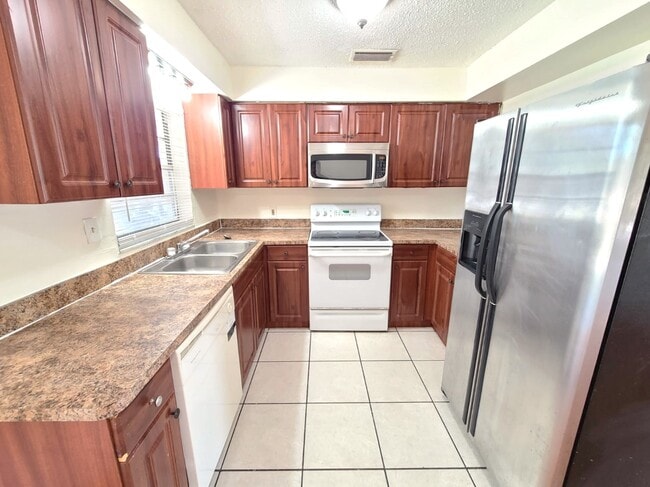 Photo - 2800 E 113th Ave