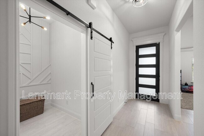 Photo - 816 Tesslynn Ave