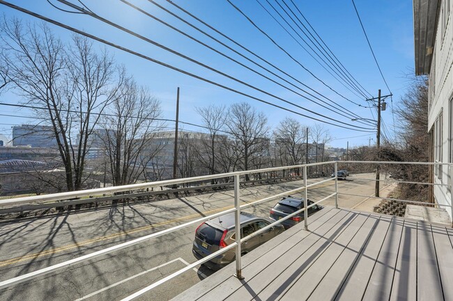 Photo - 65 Hackensack Plank Rd