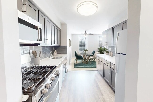 Photo - Parktowne Apartments