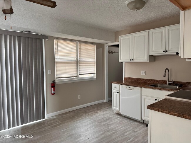 Photo - 24 Anchor Rd