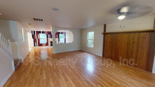 Photo - 4209 Oak Pointe Dr