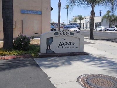 Building Photo - 2 bedroom, 2 bath 3rd floor condo Unit 316