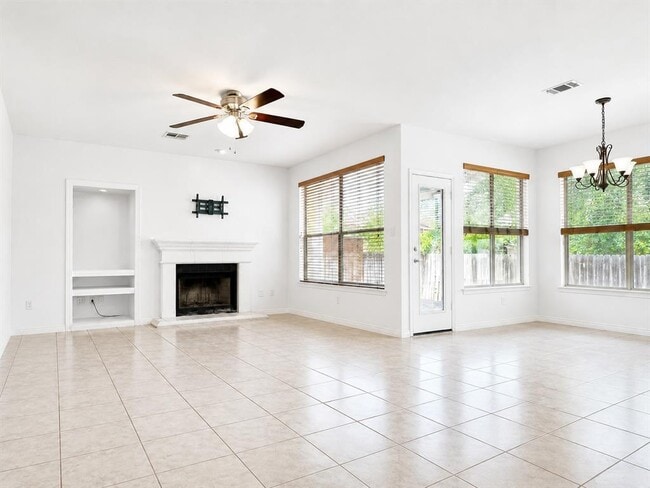 Photo - 9412 Lightwood Cove