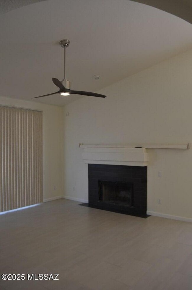 Photo - 942 S Suncove Dr