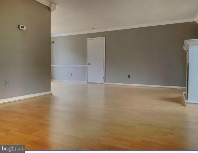 Photo - 2321 Bedfordshire Cir