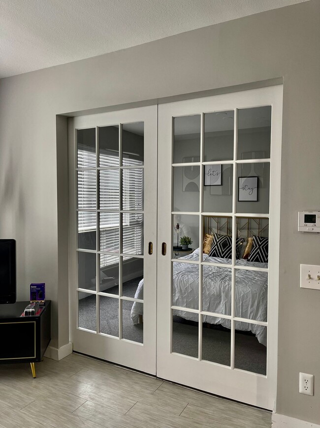 Flats at 390 Apartments Meriden, CT