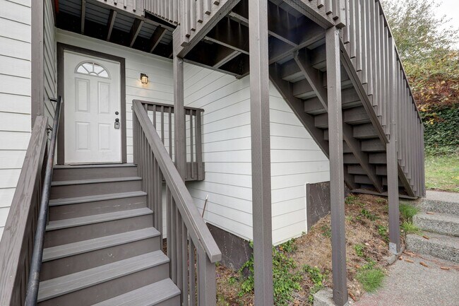 Photo - Delridge Apartments Unit #2