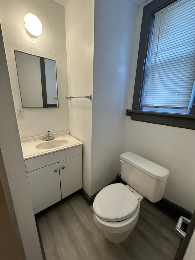 Photo - 2265 S 16th St Unidad 2265 S 16th St 1