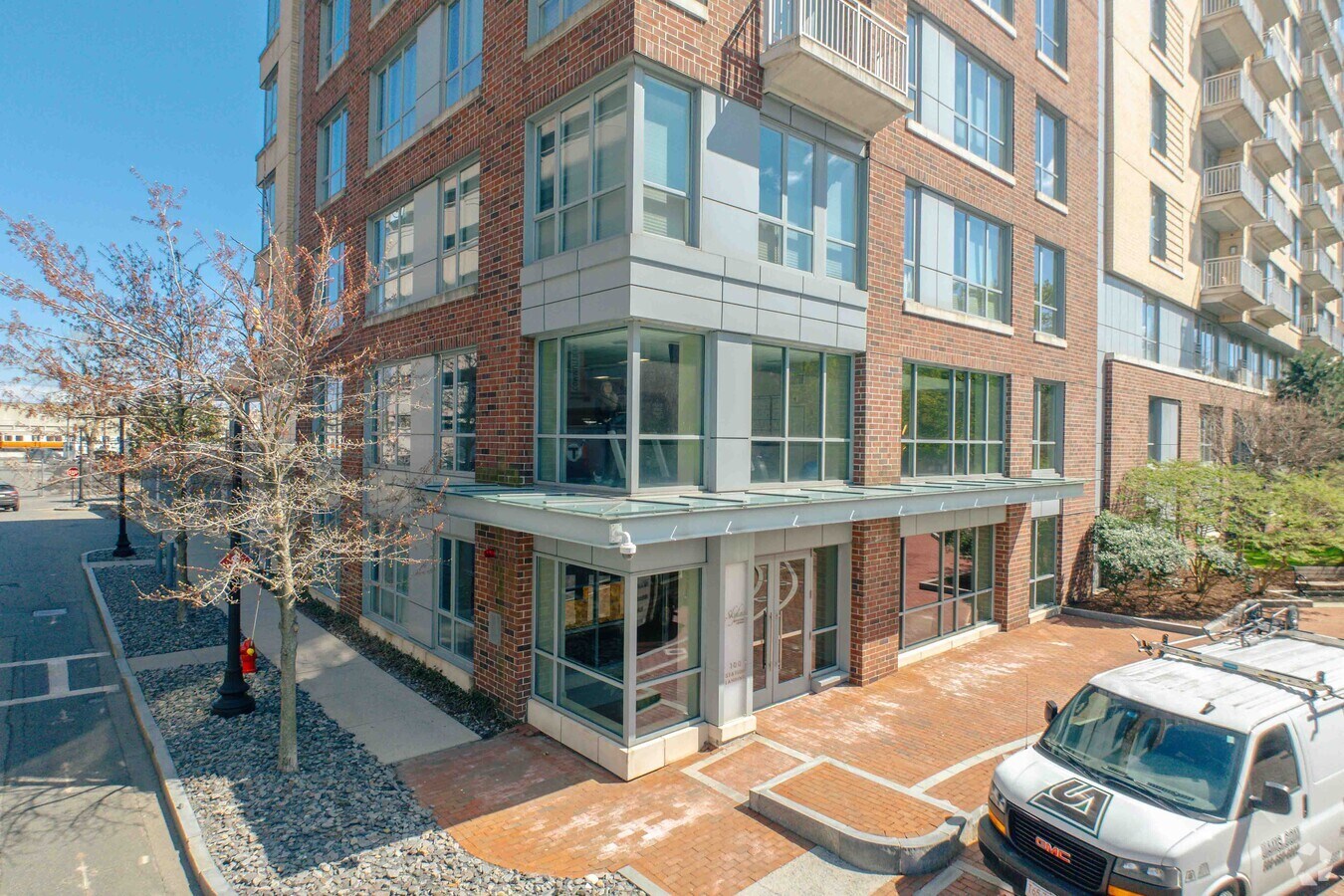 Entrada del edificio - Skyline at Station Landing