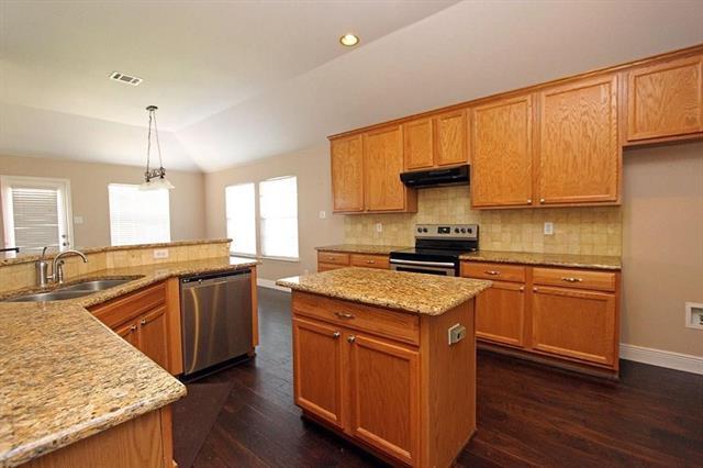 Photo - 9692 Crossvine Ln