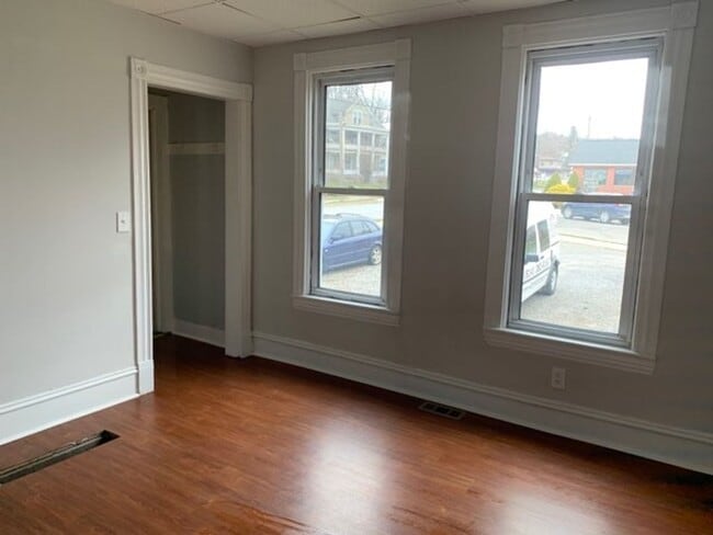 Photo - 580-580-580-582 State St Unit 580 State Street