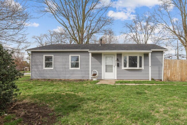 Welcome to your charming new home at 5322 ... - Welcome to your charming new home at 5322 ...