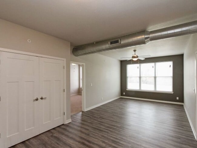 Photo - Skyline Lofts