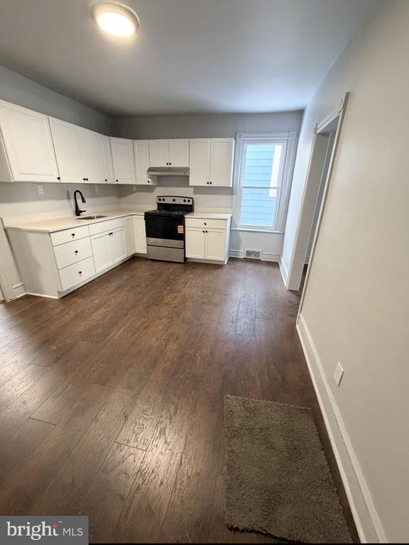 Photo - 137 Denny Ave