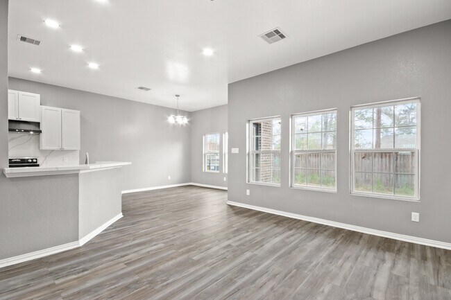 535 Corydon Dr