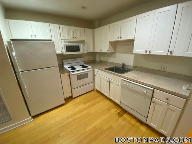 Photo - 40 Boylston St Unit 206