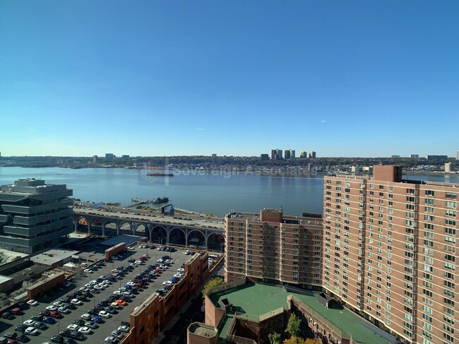Building Photo - 3333 Broadway Unit E24A Rental
