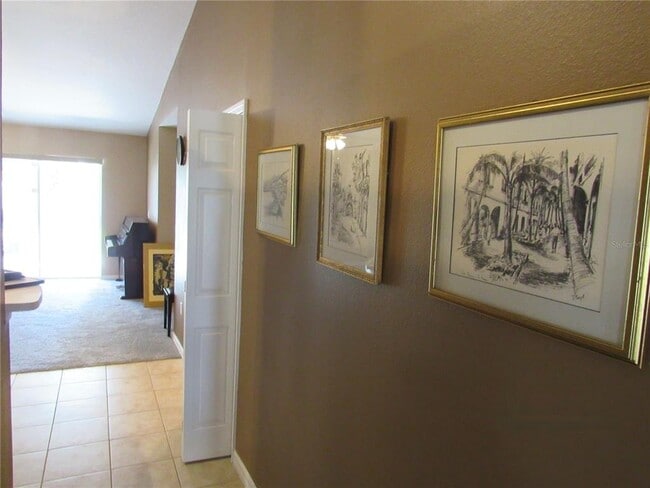 Photo - 310 White Ibis Ln