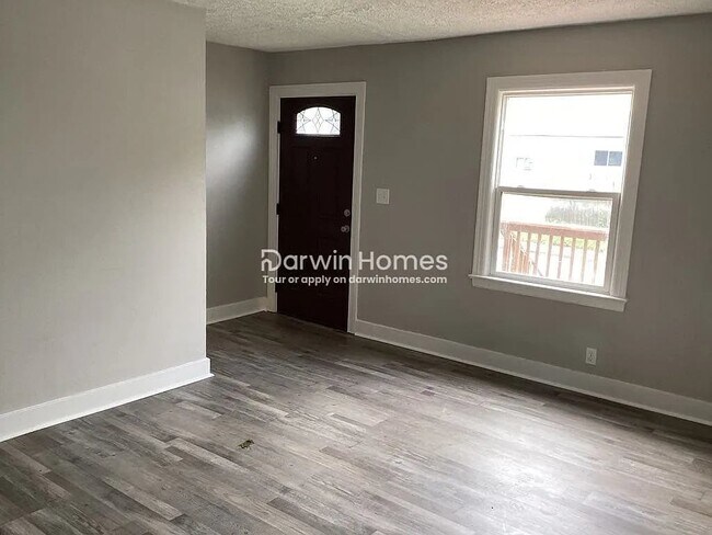 Photo - 117 Green St