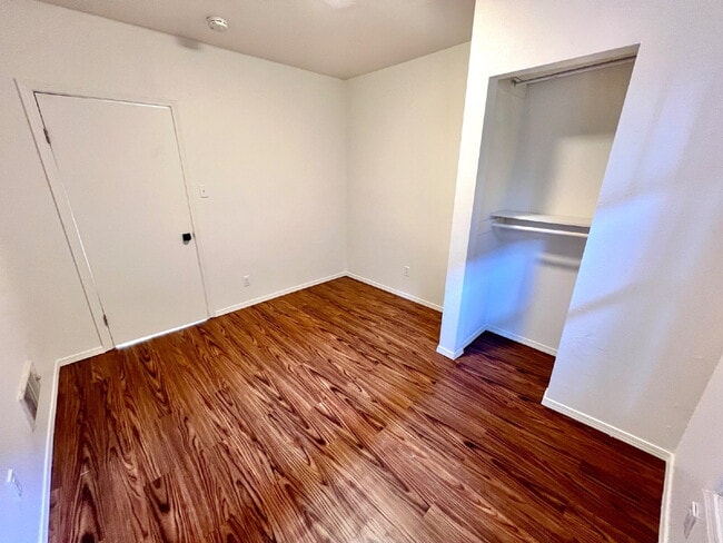 Photo - 2 Bedroom Apartment in the Heart of Tacoma Unit 2