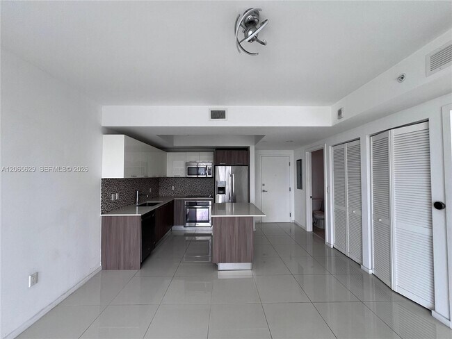 Photo - 5300 Paseo Blvd Unit 1807