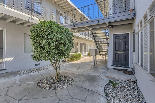 f8_245Bush__006 (1)