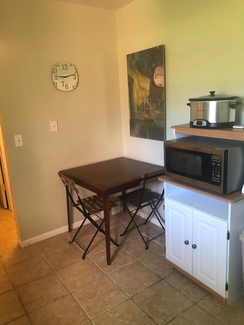Photo - 447 N Fox Hills Dr