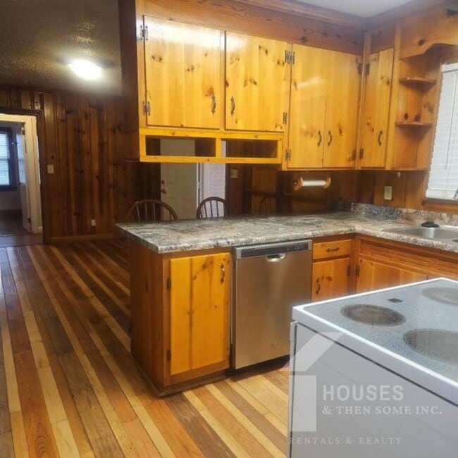 Photo - 813 Fox Squirrel Ridge Rd