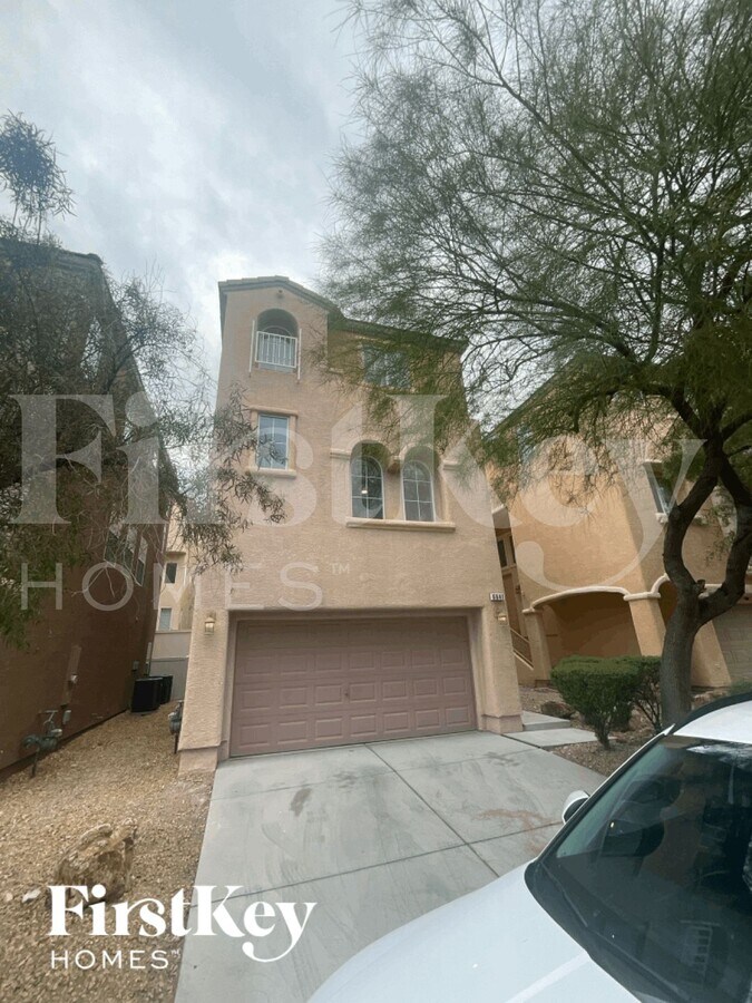 Photo - 6641 Colorado Spruce St