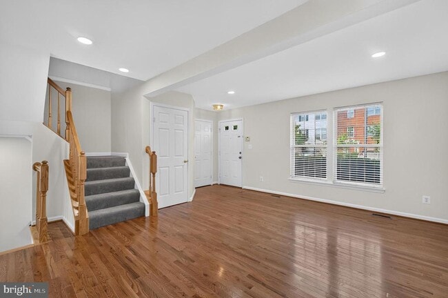 Photo - 15044 Gaffney Cir