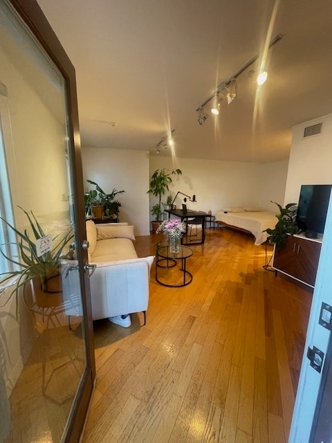 Photo - 1224 Poinsettia Dr