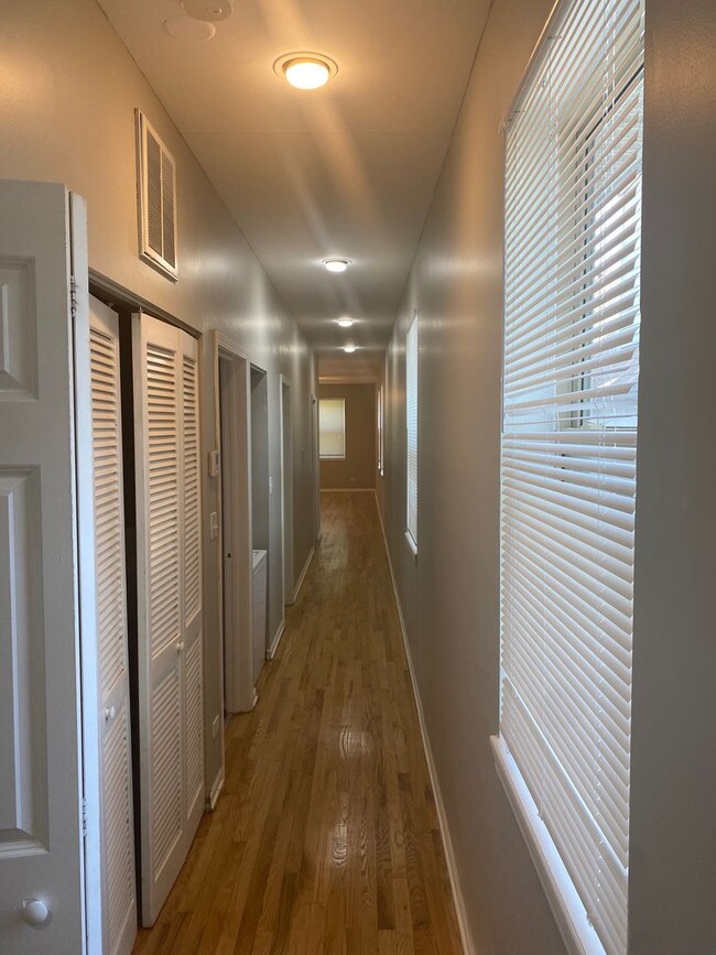 Photo - 7012 S Dorchester Ave Unit 2