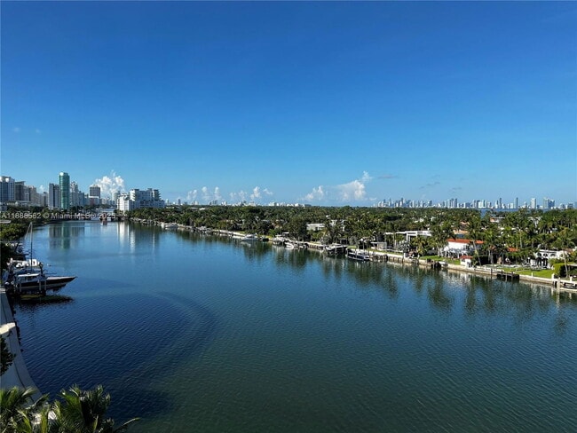 Photo - 6700 Indian Creek Dr Unit 807