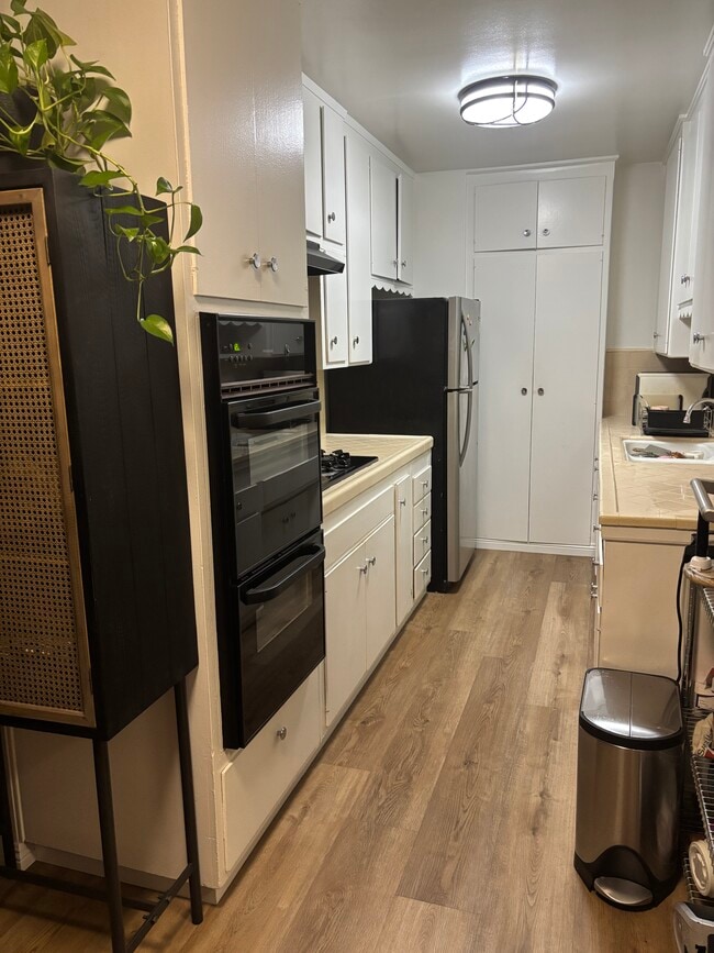 Photo - 3337 Helms Ave Unit B1