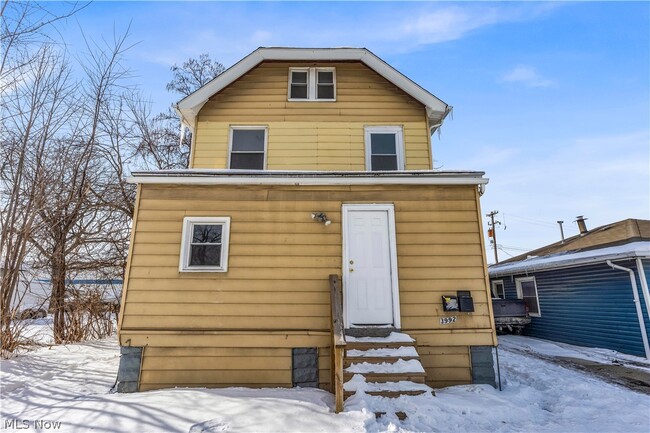 Building Photo - 3992 E 26th St Unit 2/UP